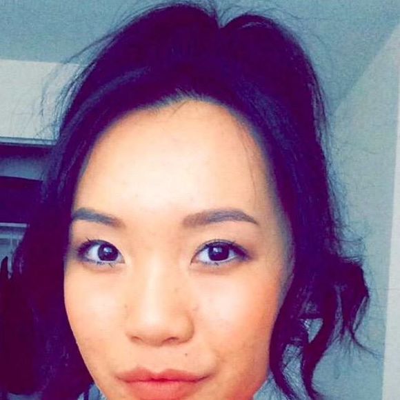 Poshmark profile picture for @maim